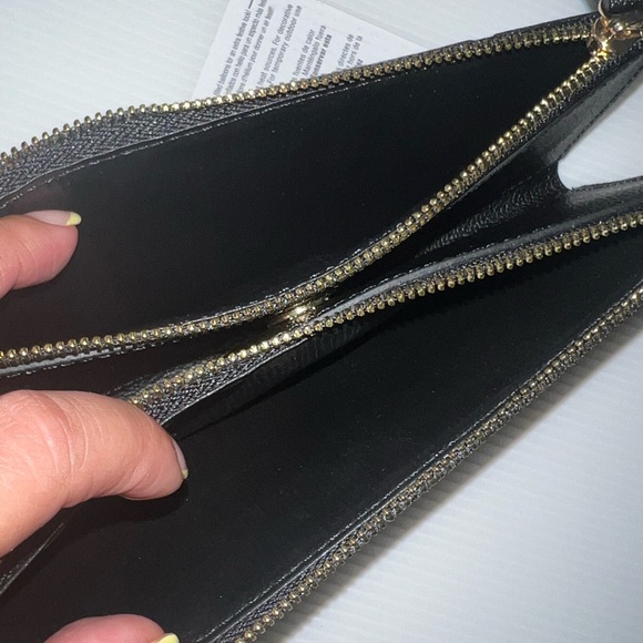 Black wallet 8.5 inches long, don't they it is real - Picture 3 of 6